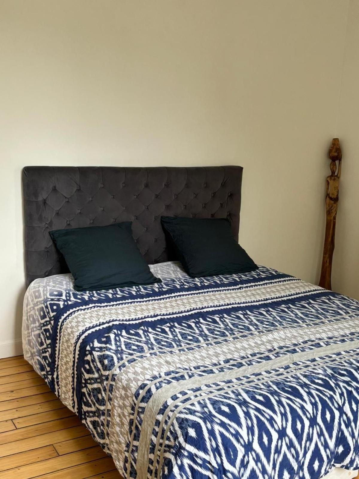 2 Pieces Apartment Asnières
